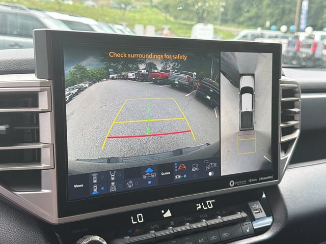 Used 2022 Toyota Tundra SR5 RWD image 31
