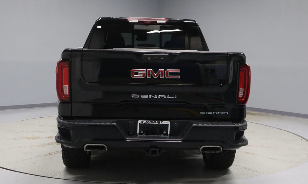 Used 2022 GMC Sierra 1500 Denali w/ Technology Package AWD/4WD image 10