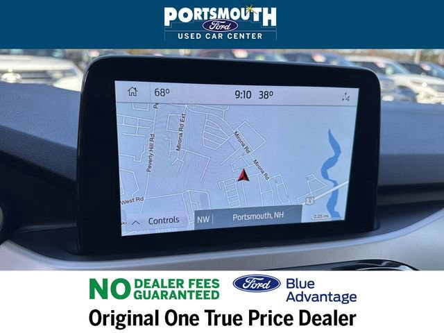 Certified 2022 Ford Escape SE w/ SE Sport Appearance Package image 15