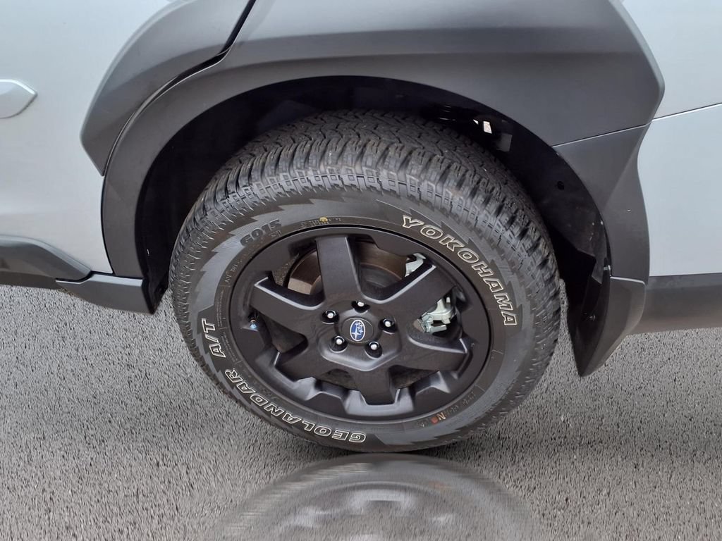 Used 2025 Subaru Outback Wilderness AWD/4WD image 36
