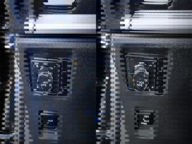 Certified 2025 Ford Expedition Max Active image 28