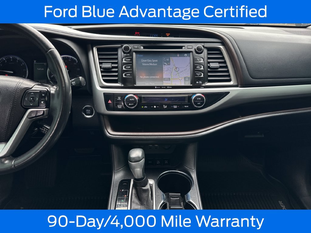 Used 2019 Toyota Highlander XLE AWD/4WD image 19