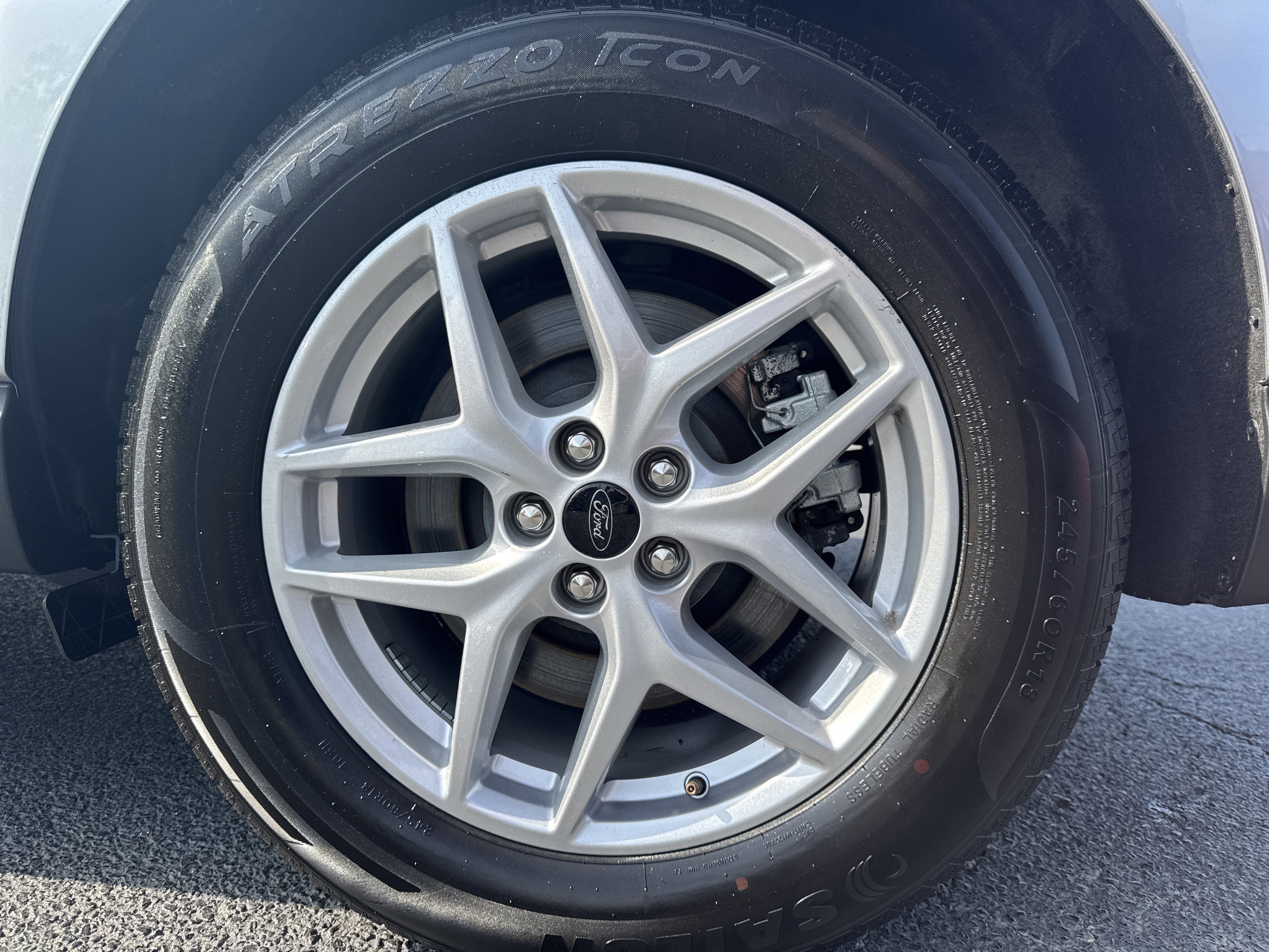 Certified 2024 Ford Edge SEL image 21