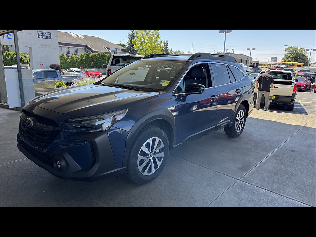 Used 2025 Subaru Outback Premium