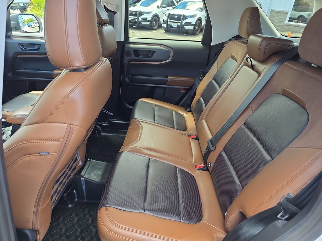 Certified 2024 Ford Bronco Sport Badlands w/ Premium Package AWD/4WD image 9
