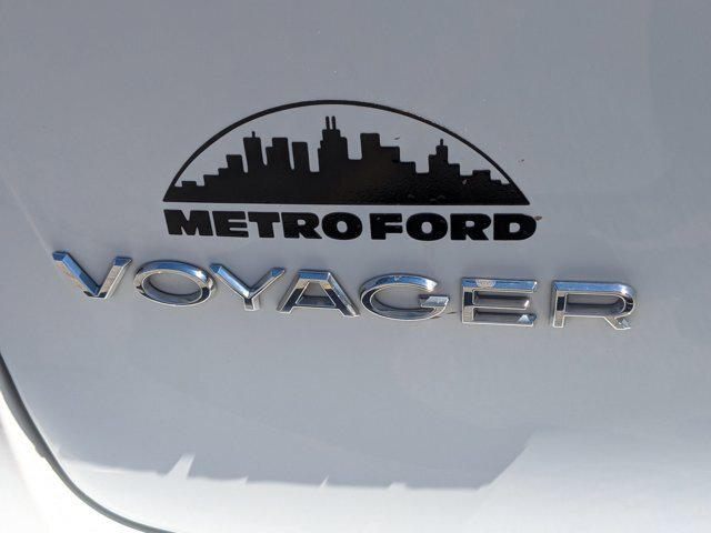 Used 2023 Chrysler Voyager LX FWD image 31