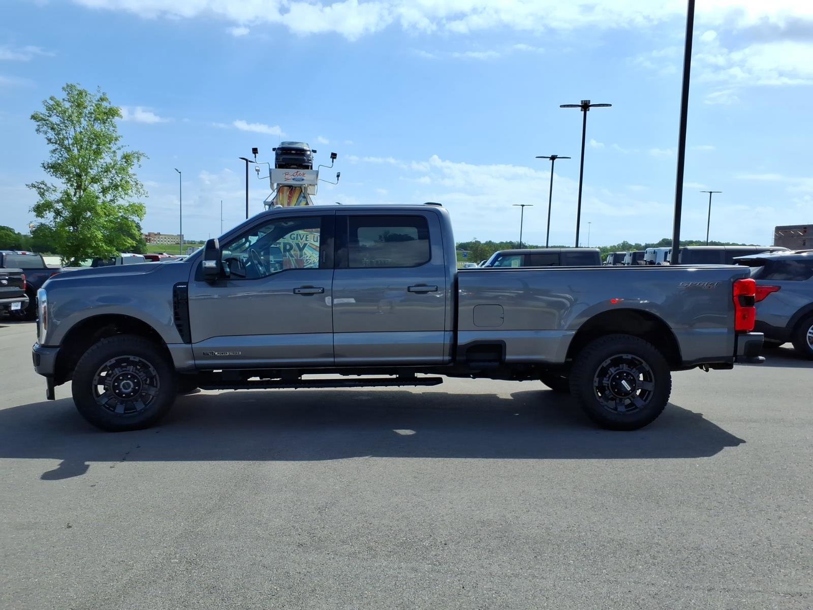 Certified 2024 Ford F350 Lariat w/ Lariat Ultimate Package image 2