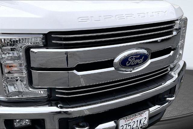 Certified 2018 Ford F450 Lariat w/ Chrome Package AWD/4WD image 29