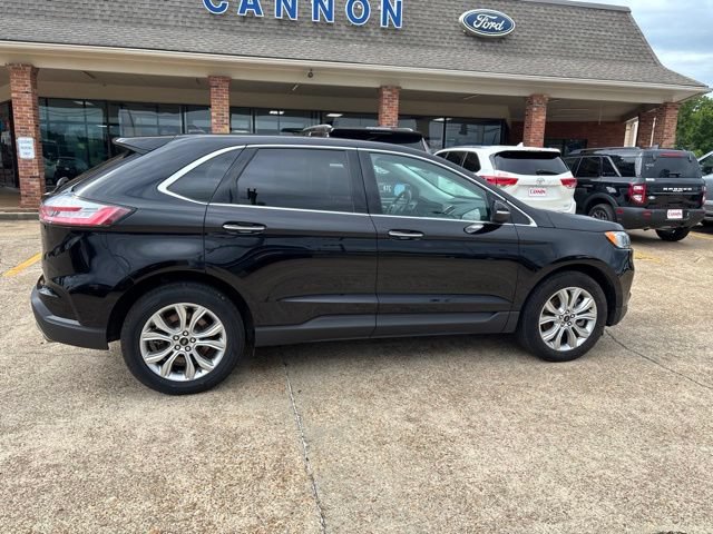 Certified 2024 Ford Edge Titanium AWD/4WD image 6