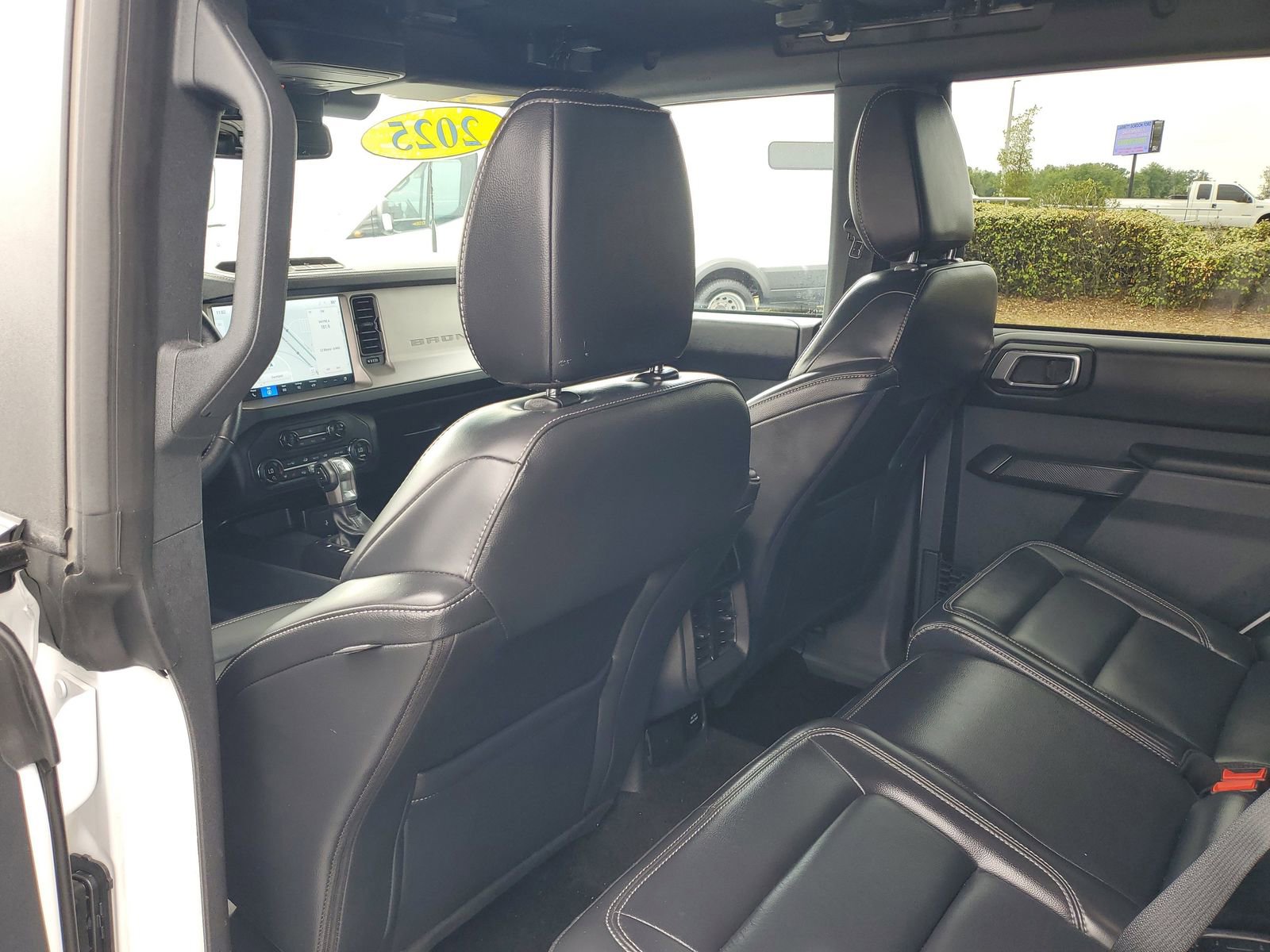 Certified 2025 Ford Bronco Outer Banks AWD/4WD image 10