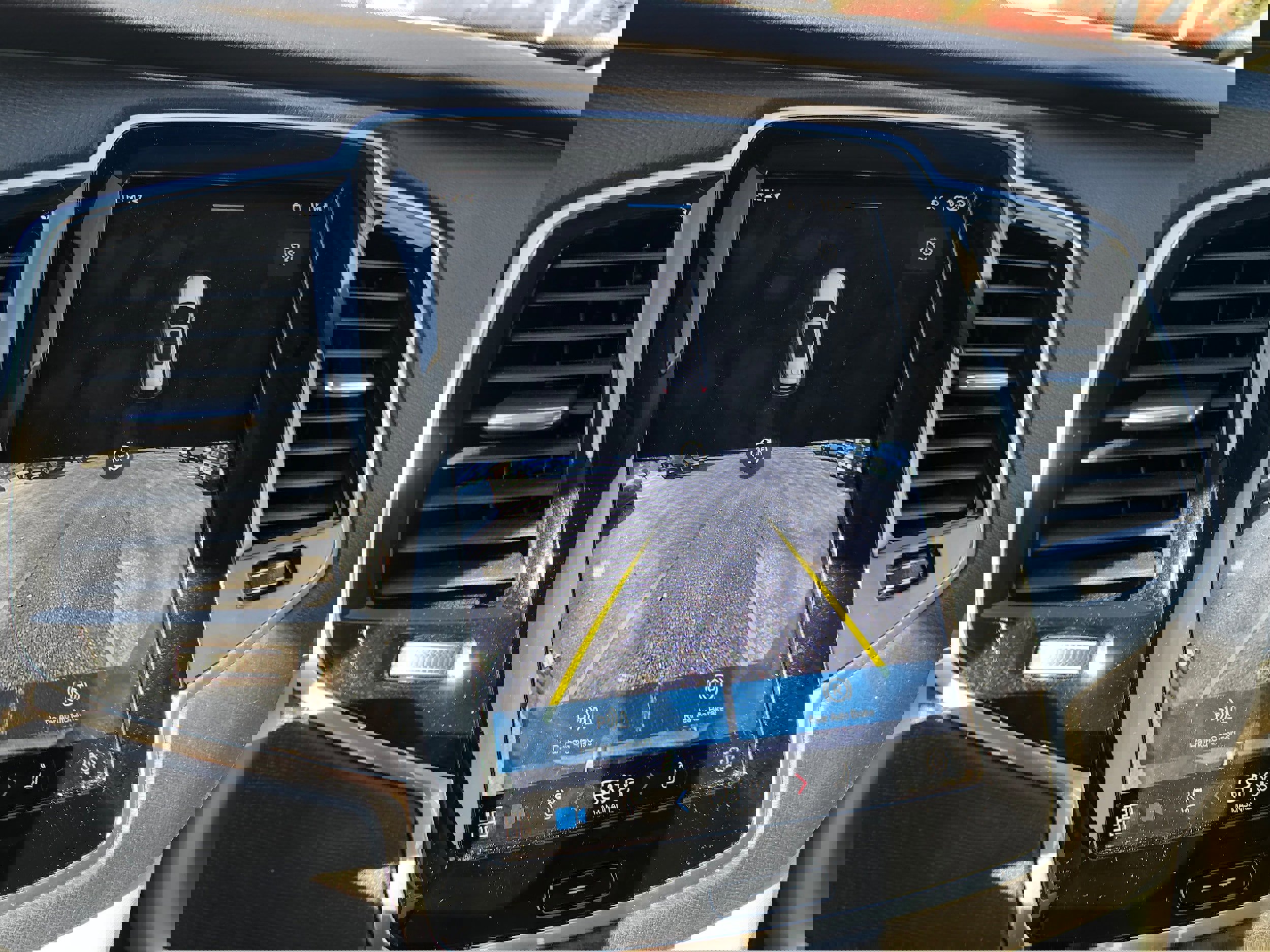 Used 2023 Volvo XC90 B6 Plus image 20