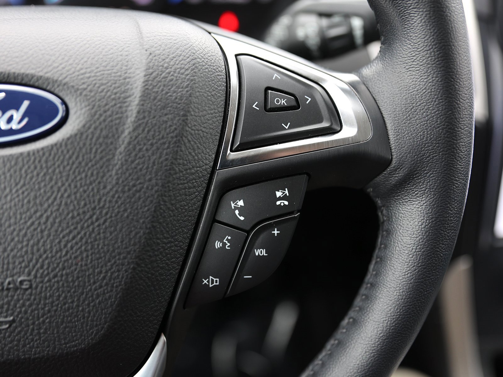 Certified 2022 Ford Edge SEL w/ Convenience Package image 40