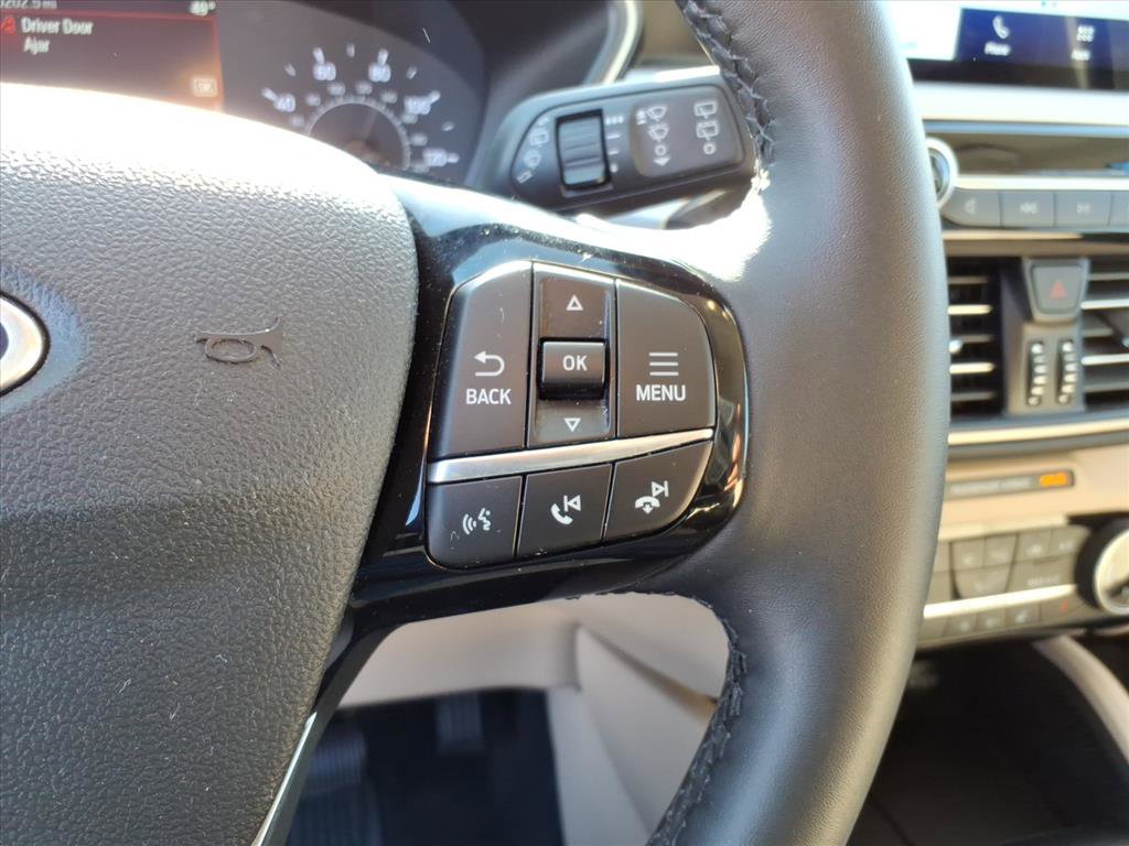 Certified 2022 Ford Escape SE w/ Convenience Package image 17