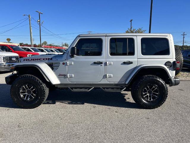 Used 2024 Jeep Wrangler Unlimited Rubicon AWD/4WD image 6