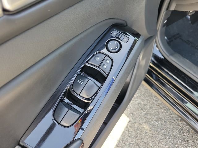 Used 2024 Nissan Altima 2.5 SR FWD image 23