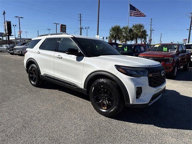 Certified 2026 Ford Explorer Tremor w/ Tremor Convenience Package image 15