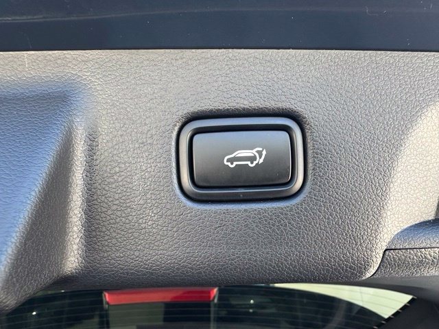 Used 2024 Hyundai Palisade Limited AWD/4WD image 36