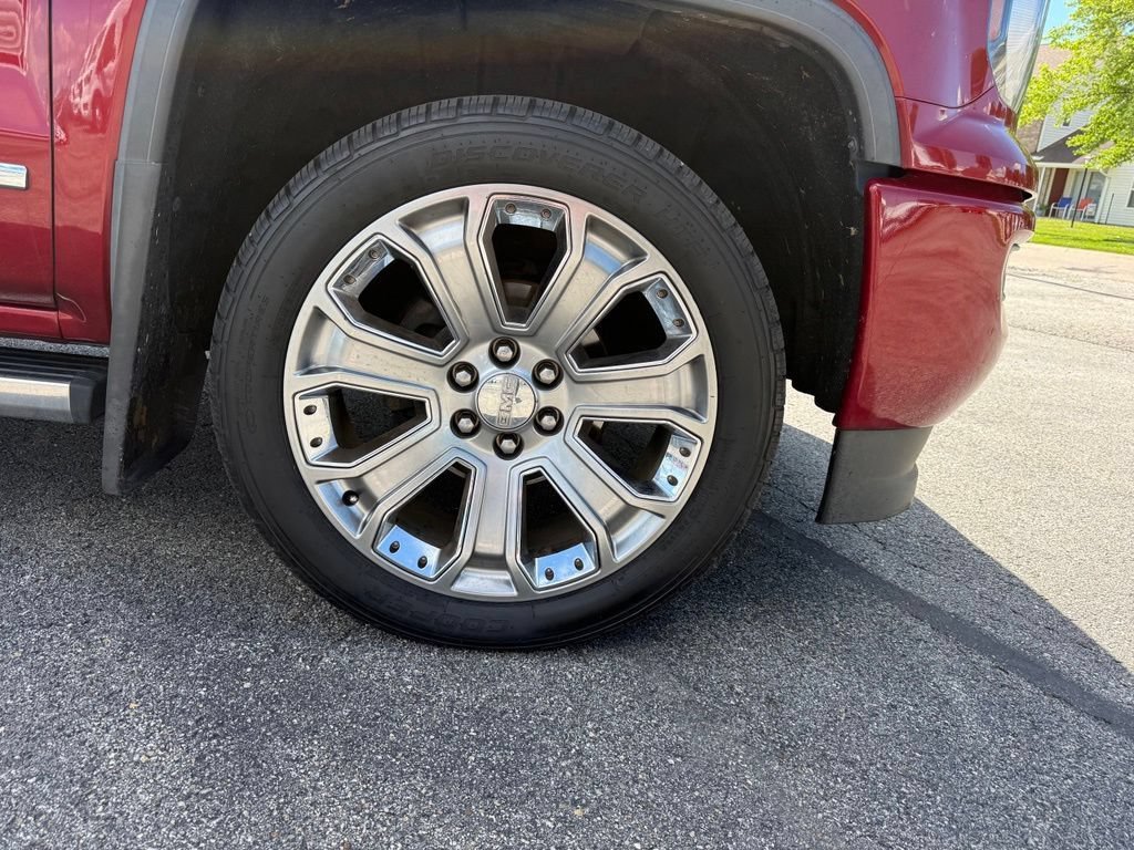 Used 2018 GMC Sierra 1500 Denali w/ Denali Ultimate Package AWD/4WD image 28