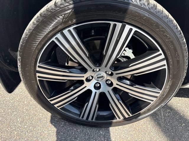 Used 2024 Volvo XC90 B6 Ultimate AWD/4WD image 13