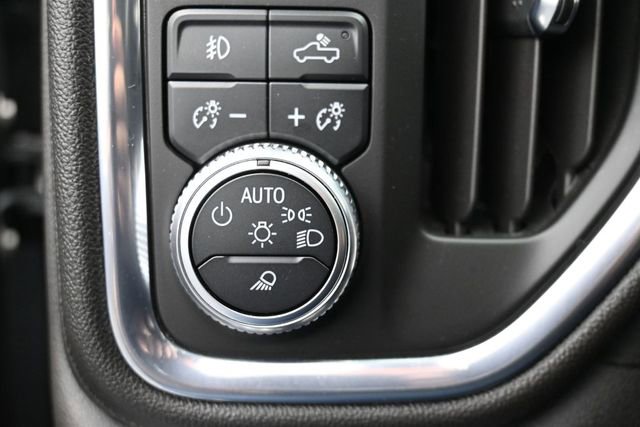 Used 2021 GMC Sierra 1500 SLT AWD/4WD image 23