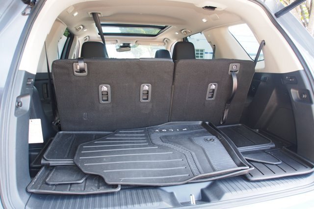 Used 2025 Honda Pilot Touring image 18