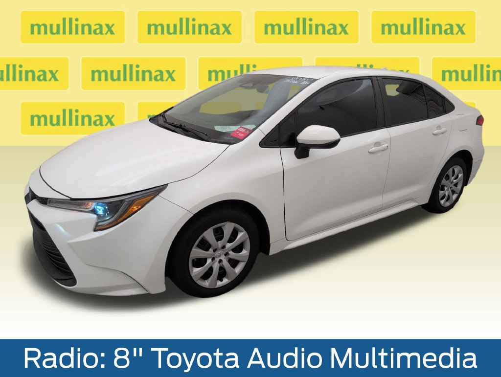 Used 2024 Toyota Corolla LE FWD image 11