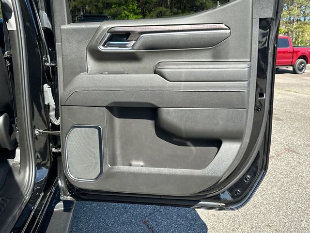 Used 2025 Chevrolet Silverado 1500 LTZ w/ LTZ Premium Package image 16