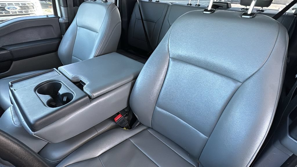 Certified 2025 Ford F250 2WD SuperCab Super Duty image 23