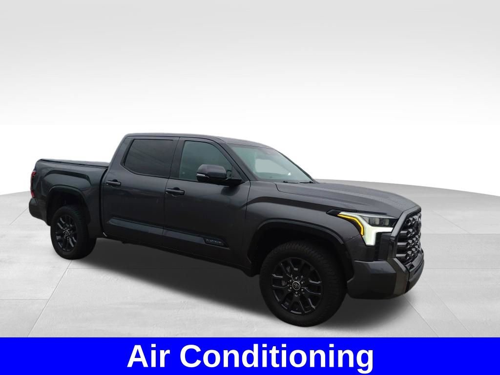Used 2023 Toyota Tundra Platinum AWD/4WD image 6