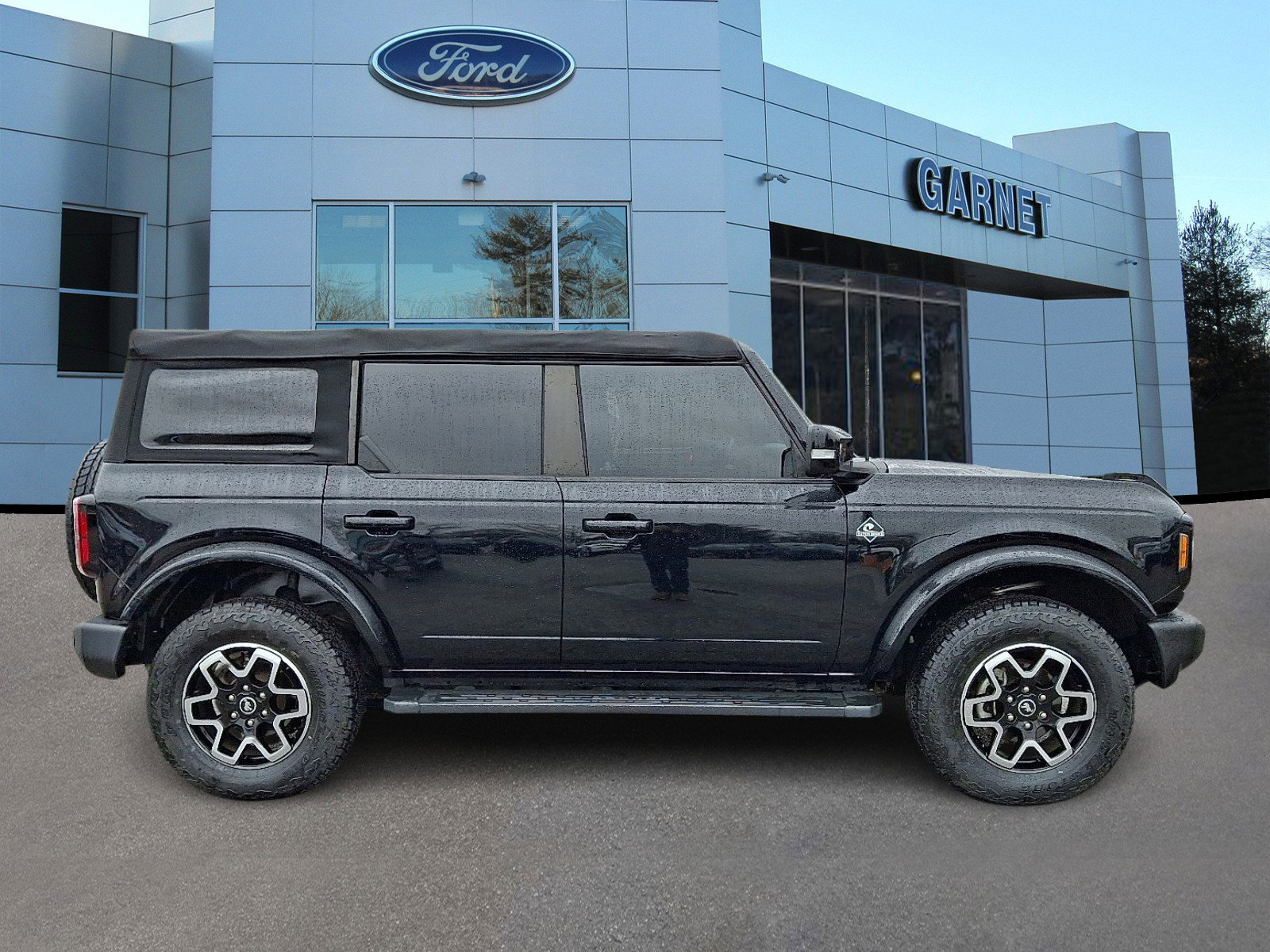 Certified 2022 Ford Bronco Outer Banks AWD/4WD image 10