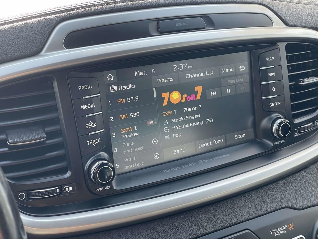 Used 2019 Kia Sorento EX w/ EX Touring Package image 12