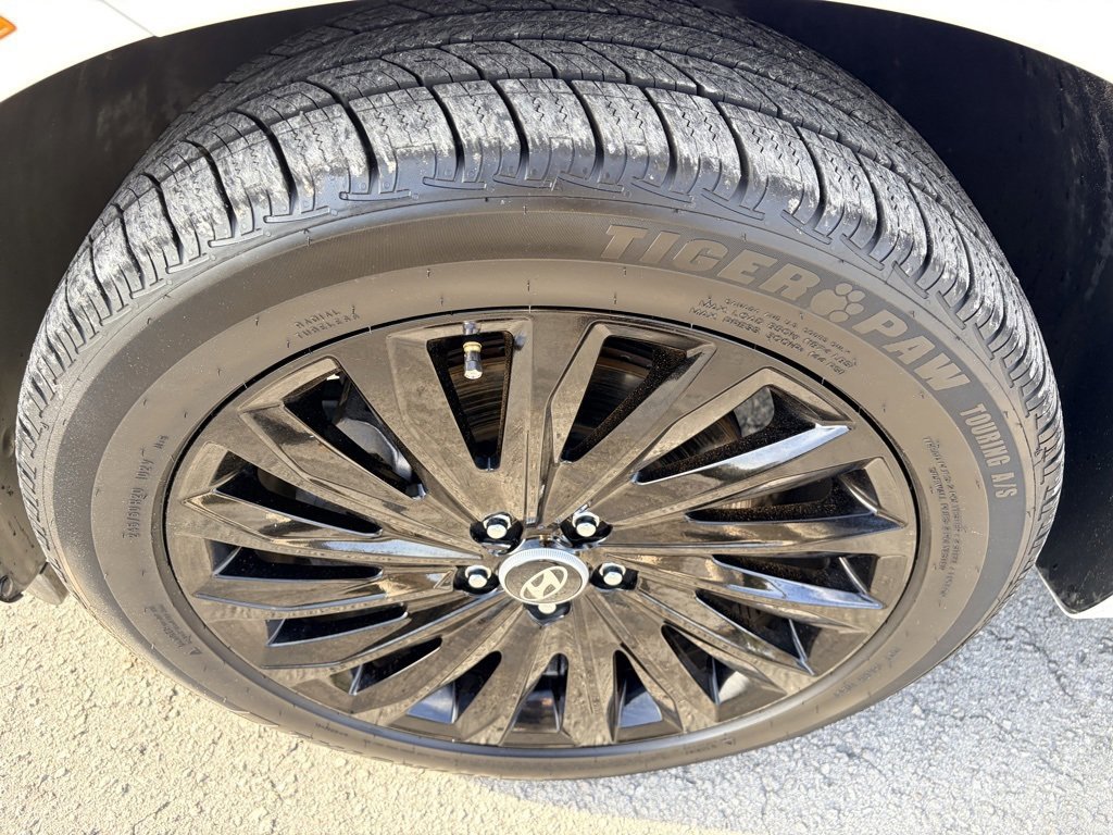 Used 2024 Hyundai Palisade Calligraphy image 33
