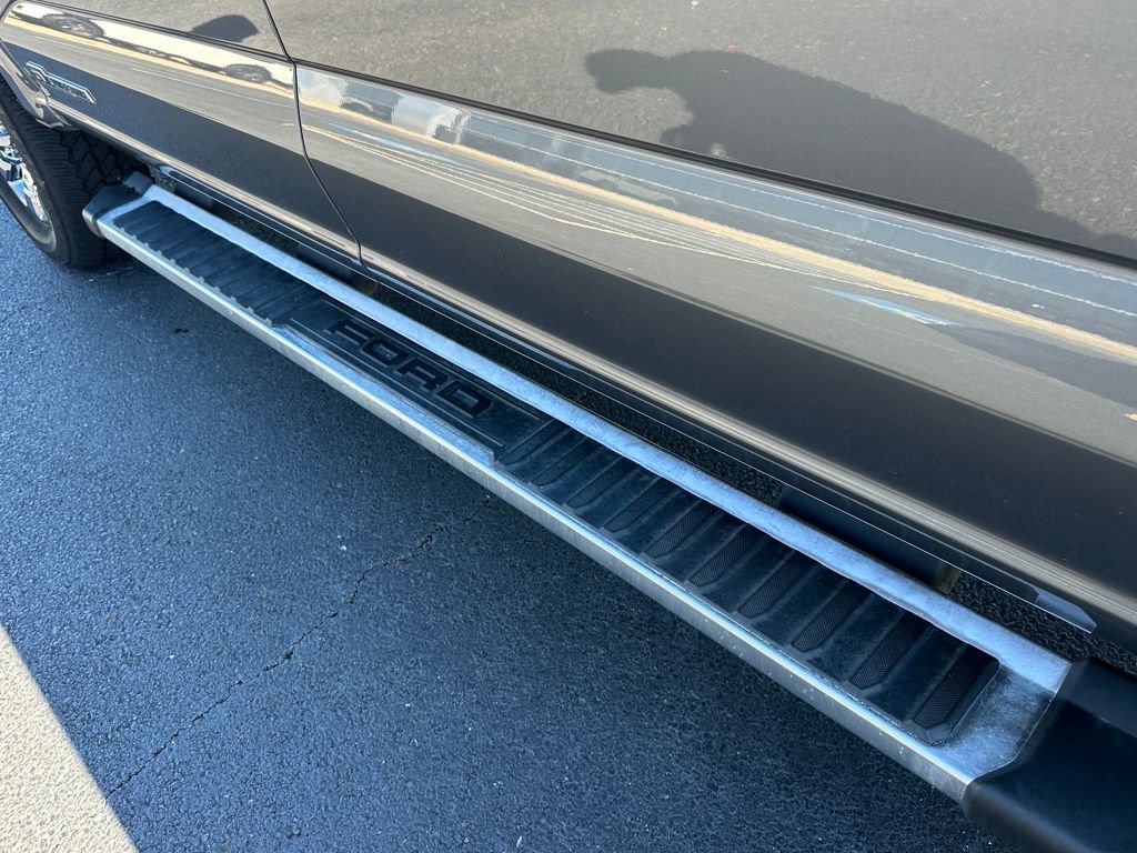 Certified 2024 Ford F250 Lariat w/ Chrome Package image 23