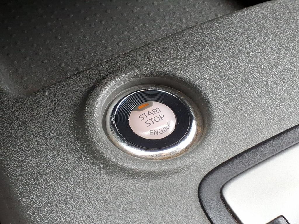 Used 2020 Nissan Frontier SV AWD/4WD image 20