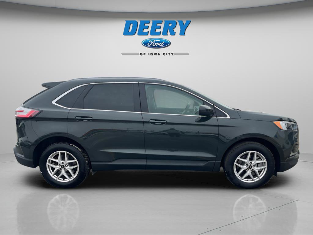 Certified 2024 Ford Edge SEL w/ Convenience Package AWD/4WD image 6