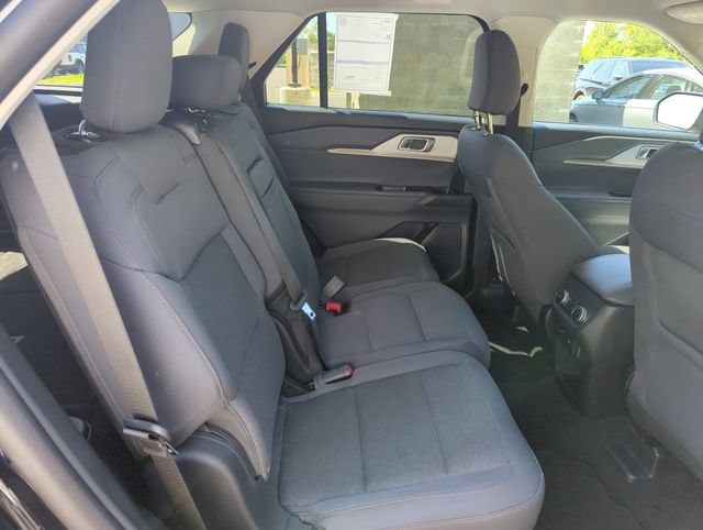Certified 2025 Ford Explorer Active AWD/4WD image 22