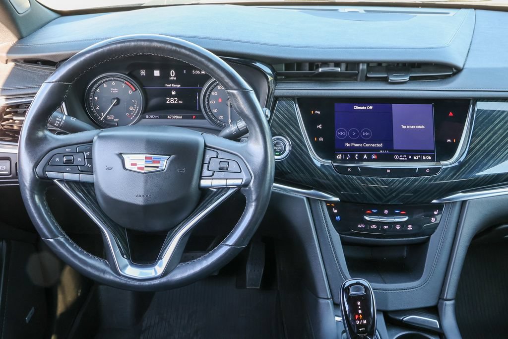 Used 2021 Cadillac XT6 Premium Luxury AWD/4WD image 27