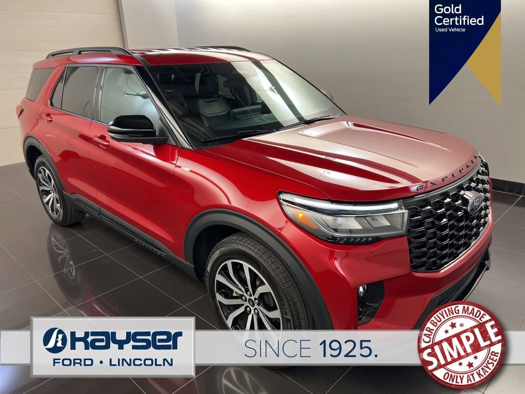 Certified 2025 Ford Explorer ST-Line image 1