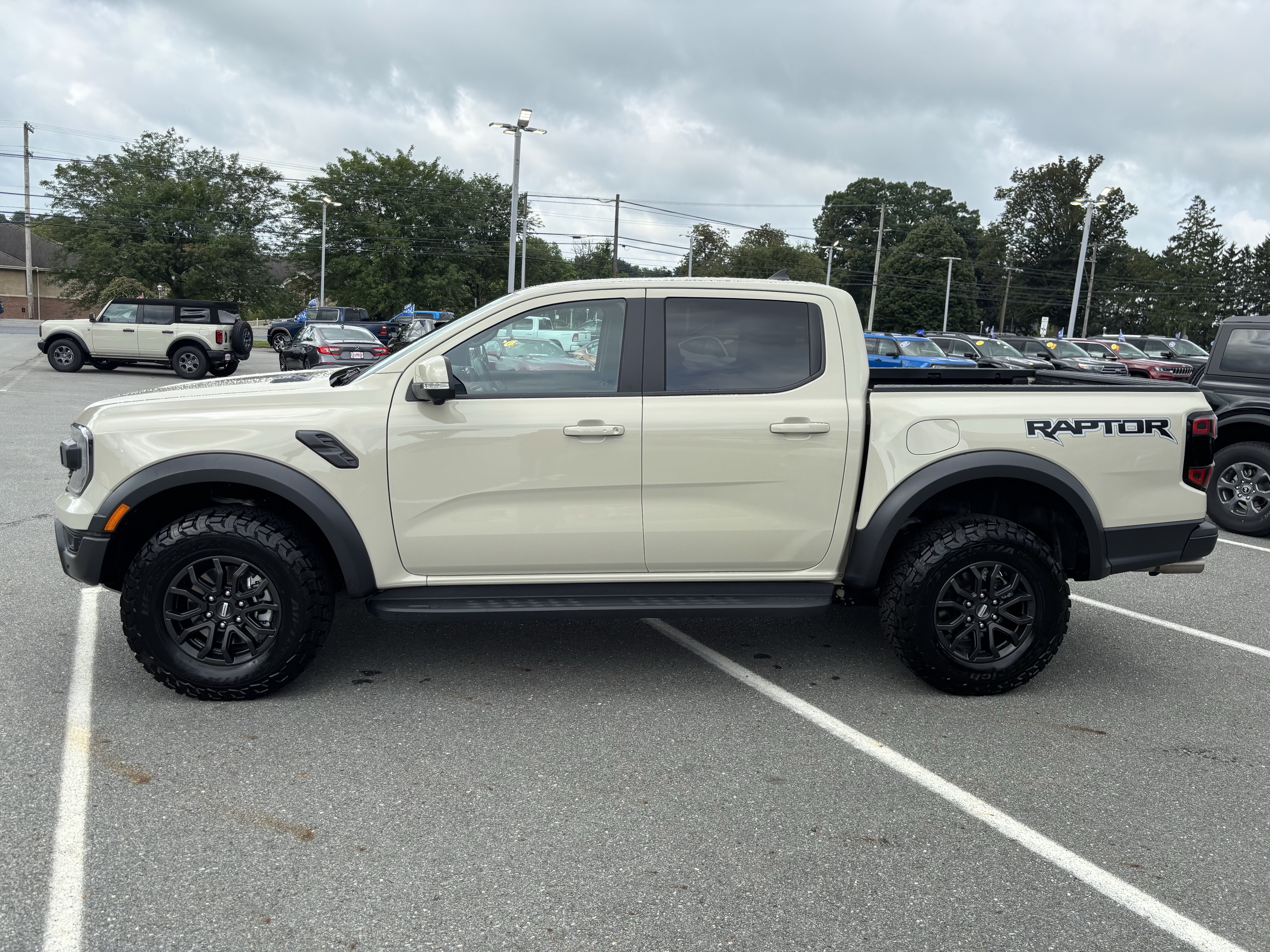 Certified 2025 Ford Ranger Raptor AWD/4WD image 4