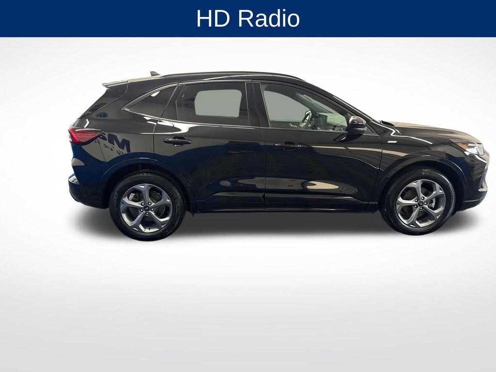 Certified 2023 Ford Escape ST-Line Select w/ Tech Pack #2 AWD/4WD image 7