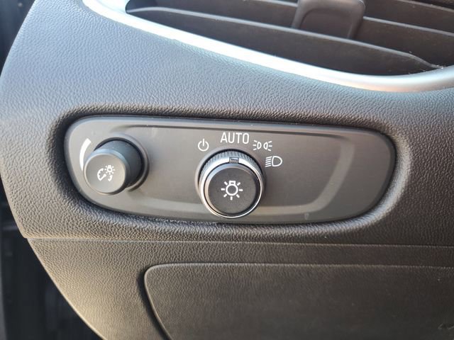 Used 2024 Chevrolet Malibu LT image 21