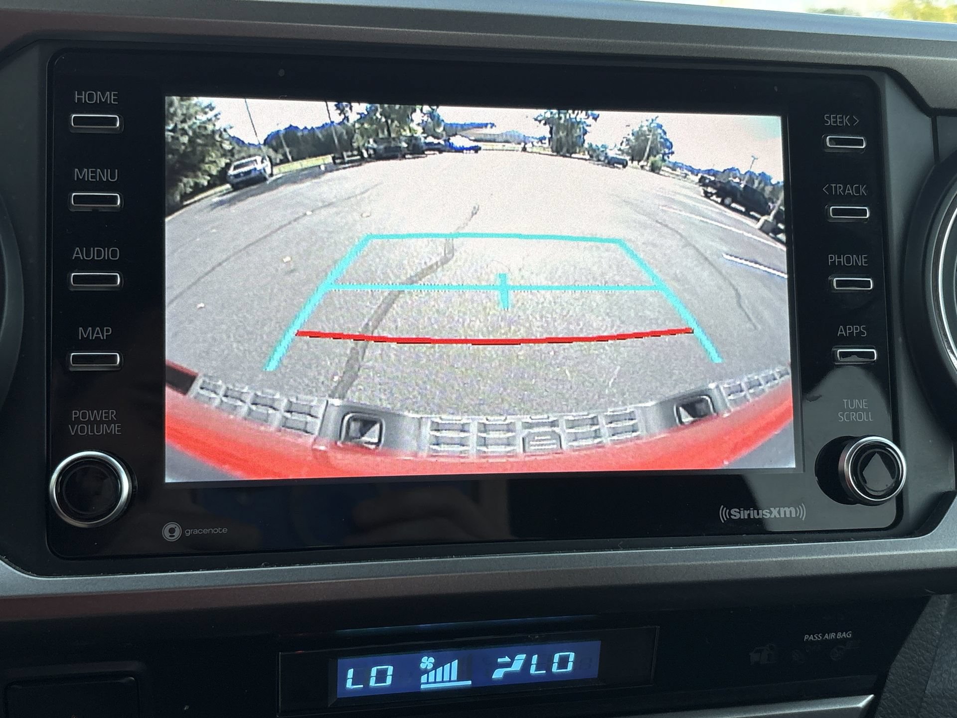 Used 2022 Toyota Tacoma SR5 w/ Technology Package RWD image 5
