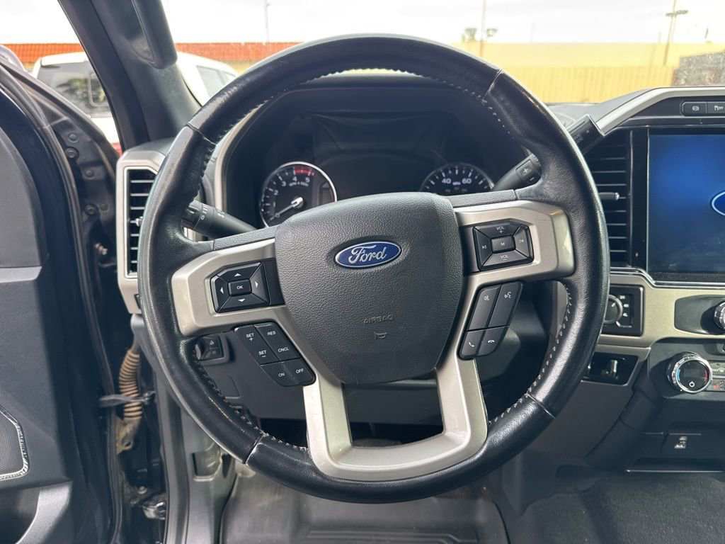 Certified 2022 Ford F350 Lariat w/ Lariat Value Package image 8