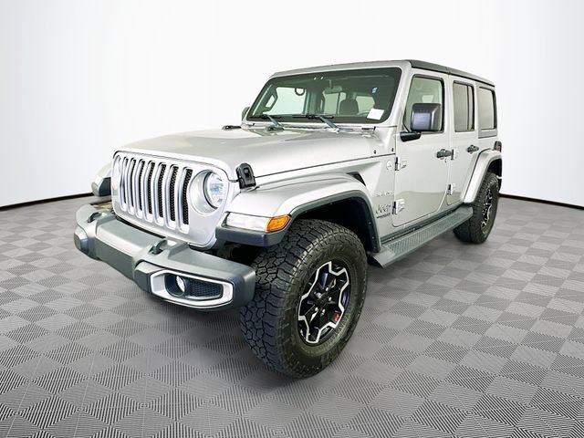 Used 2019 Jeep Wrangler Unlimited Sahara w/ Cold Weather Group AWD/4WD image 7