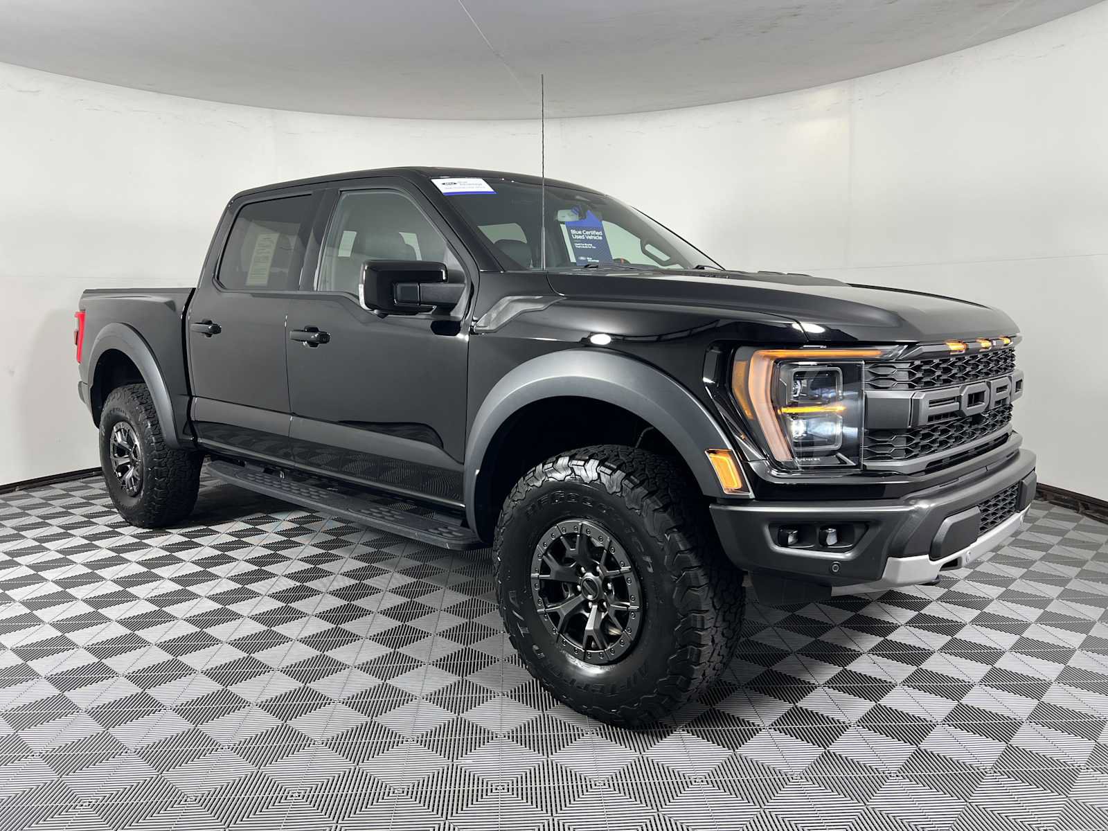 Certified 2022 Ford F150 Raptor w/ Raptor 37 Performance Package