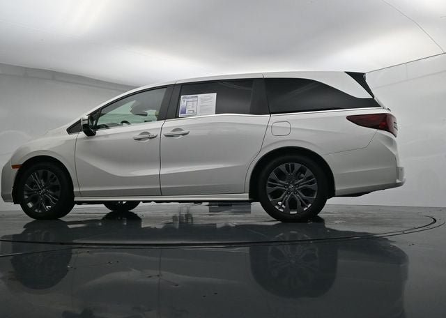 Used 2025 Honda Odyssey Touring image 29