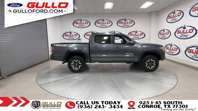 Used 2022 Toyota Tacoma TRD Off-Road w/ Technology Package AWD/4WD image 9