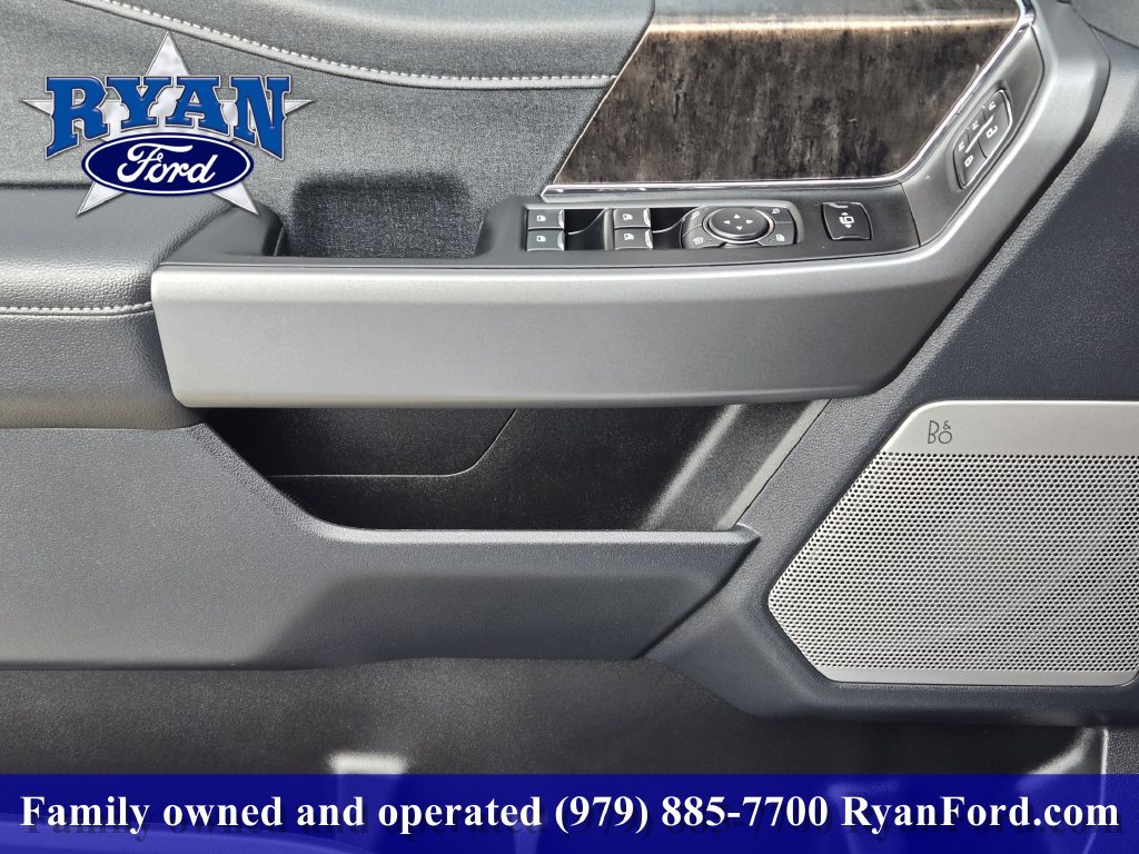 Certified 2026 Ford F250 Lariat w/ Lariat Premium Package AWD/4WD image 17