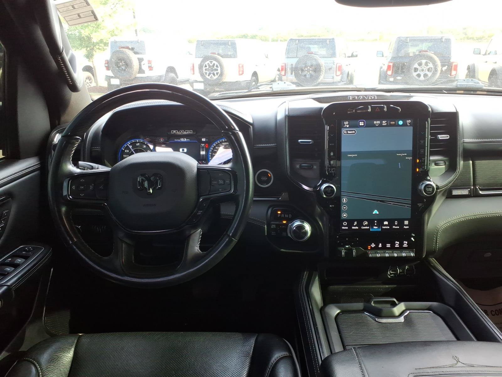 Used 2022 RAM 1500 Limited w/ Body Color Bumper Group AWD/4WD image 15