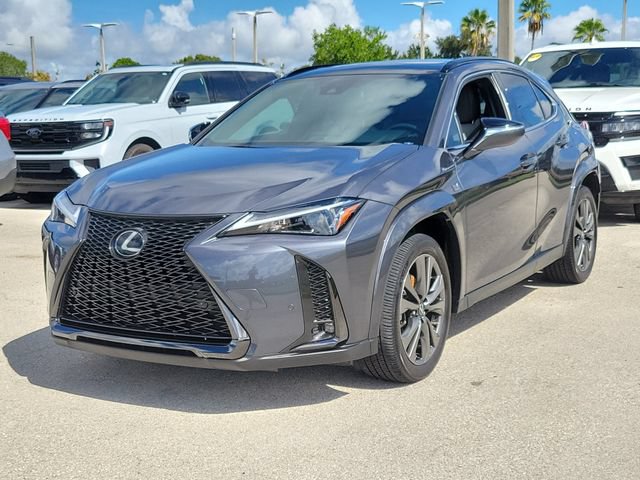 Used 2024 Lexus UX 250h F Sport FWD image 3